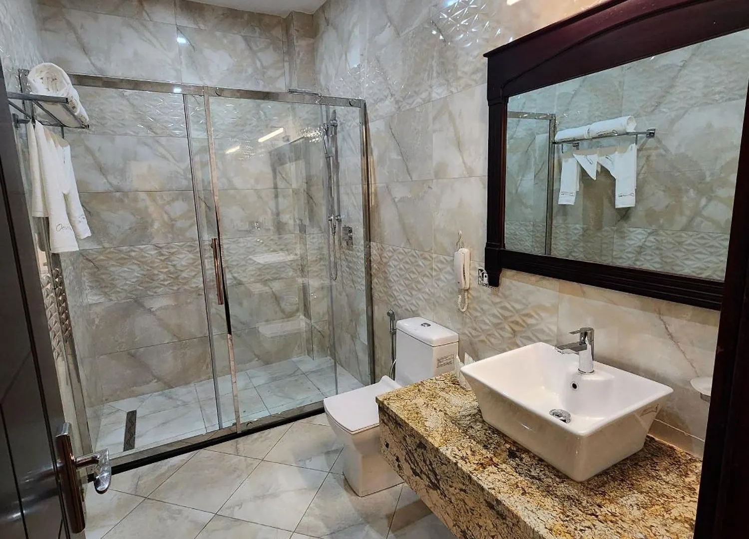 Omna Addis Hotel אתיופיה